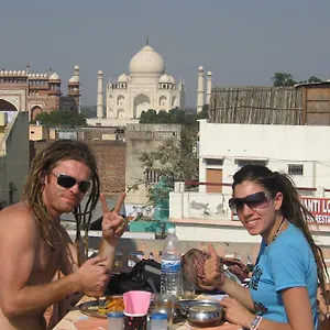 Sai Palace Walking Distance From Taj Mahal--view Of Taj Mahal , Agra (Uttar Pradesh) Indie