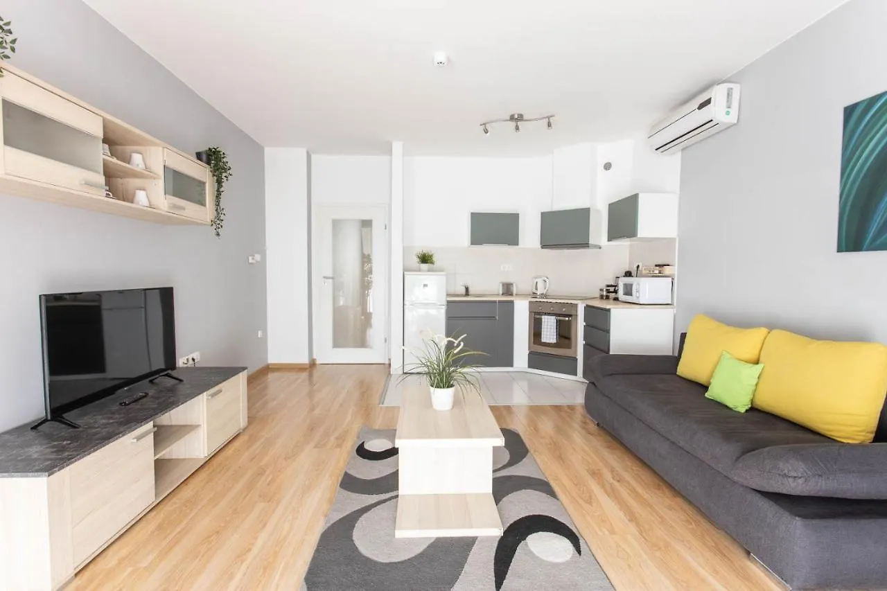 Corvin Plaza Apartments & Suites Budapest