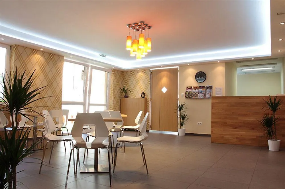 Corvin Plaza Apartments & Suites Budapest 3*,  Hungary
