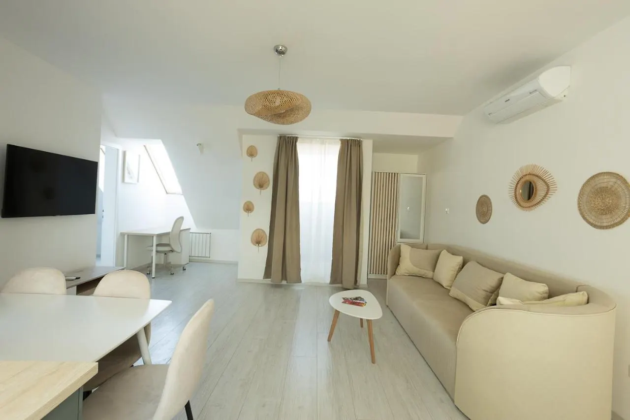 Corvin Plaza Apartments & Suites Budapest Aparthotel