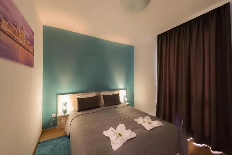 Corvin Plaza Apartments & Suites Budapest