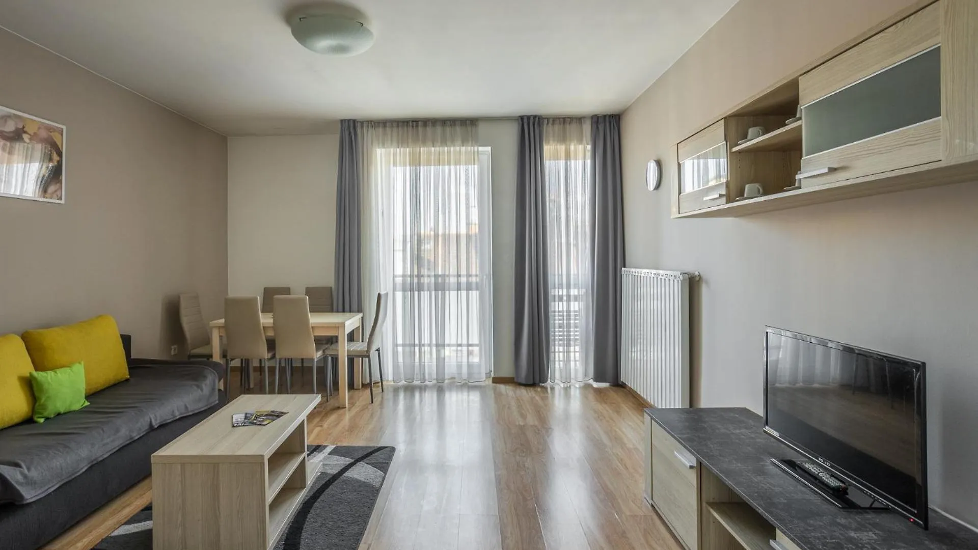 Corvin Plaza Apartments & Suites Budapest