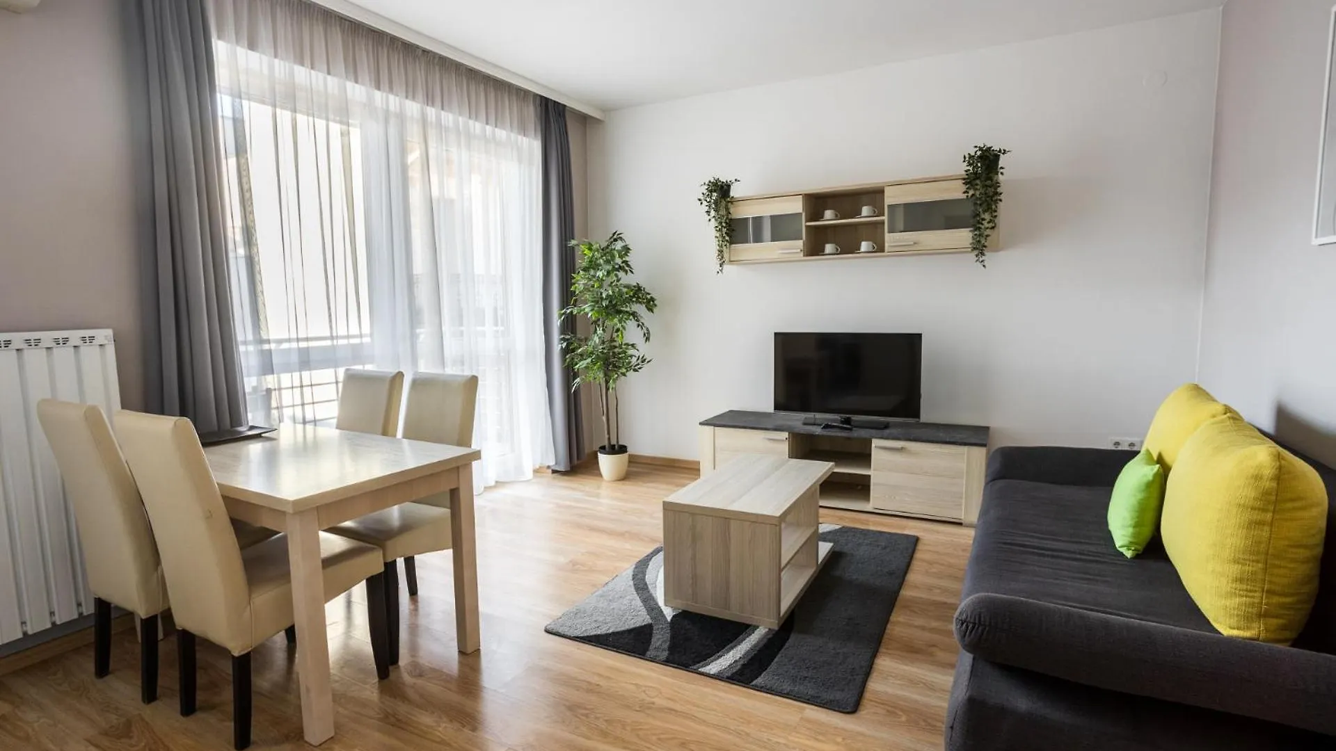 Aparthotel Corvin Plaza Apartments & Suites Budapest