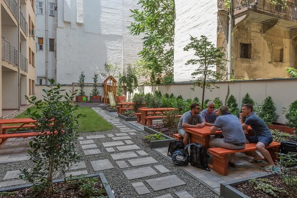 Aparthotel Corvin Plaza Apartments & Suites Budapest