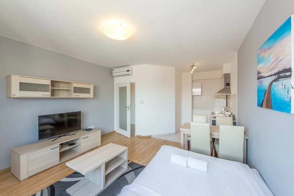 Corvin Plaza Apartments & Suites Budapest Hungary